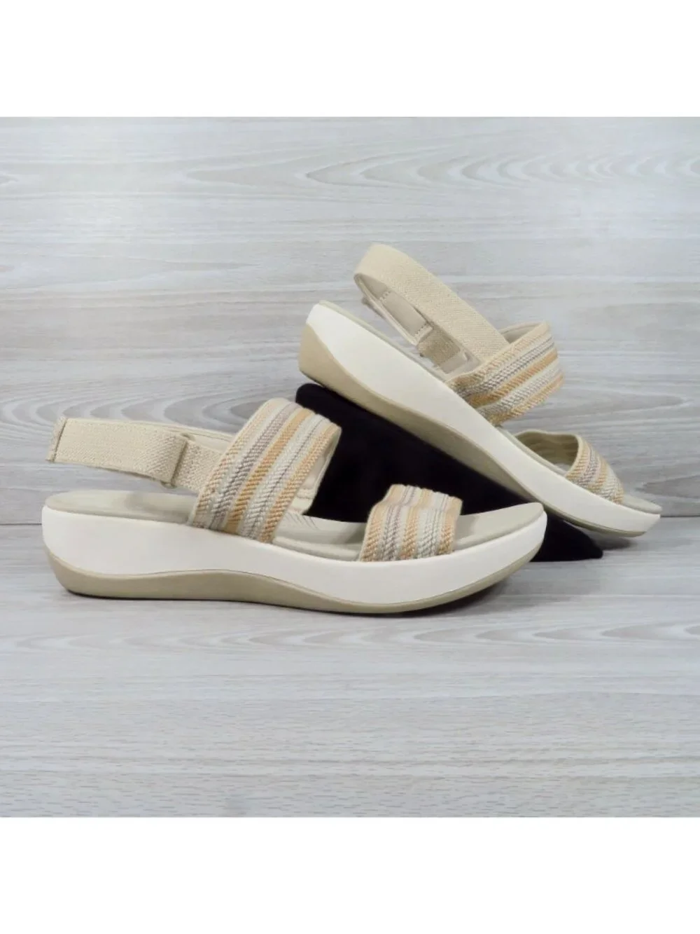 Clarks Arla Stroll Shoes Womens Size 9.5 Beige Combi Strappy Slingback Sandal